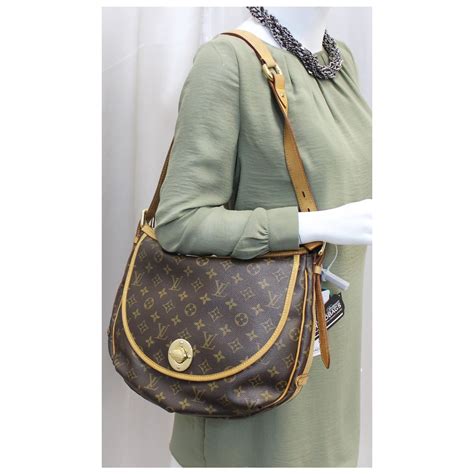 louis vuitton tulum gm bag|LOUIS VUITTON Monogram Tulum GM 1073784 .